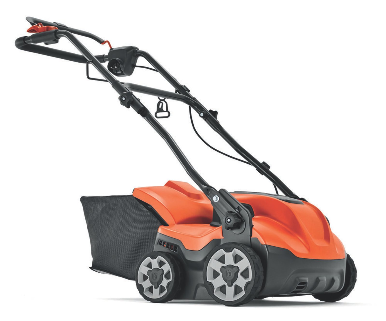 Ηλεκτρικός Αραιωτής Χλοοτάπητα Husqvarna S138C Ηλεκτρικός Αραιωτής Χλοοτάπητα Husqvarna S138C