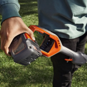 Χορτοκοπτικό Μπαταρίας Husqvarna 215iL με B70 and C80